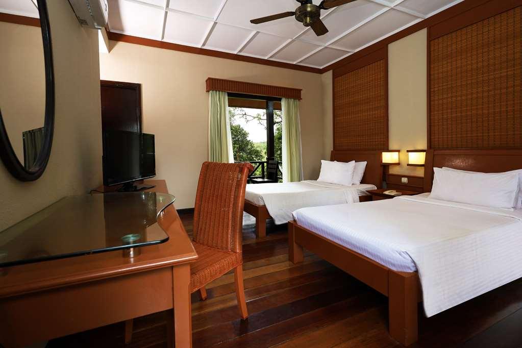 Redang Island Resort Куала-Тренгану Номер фото