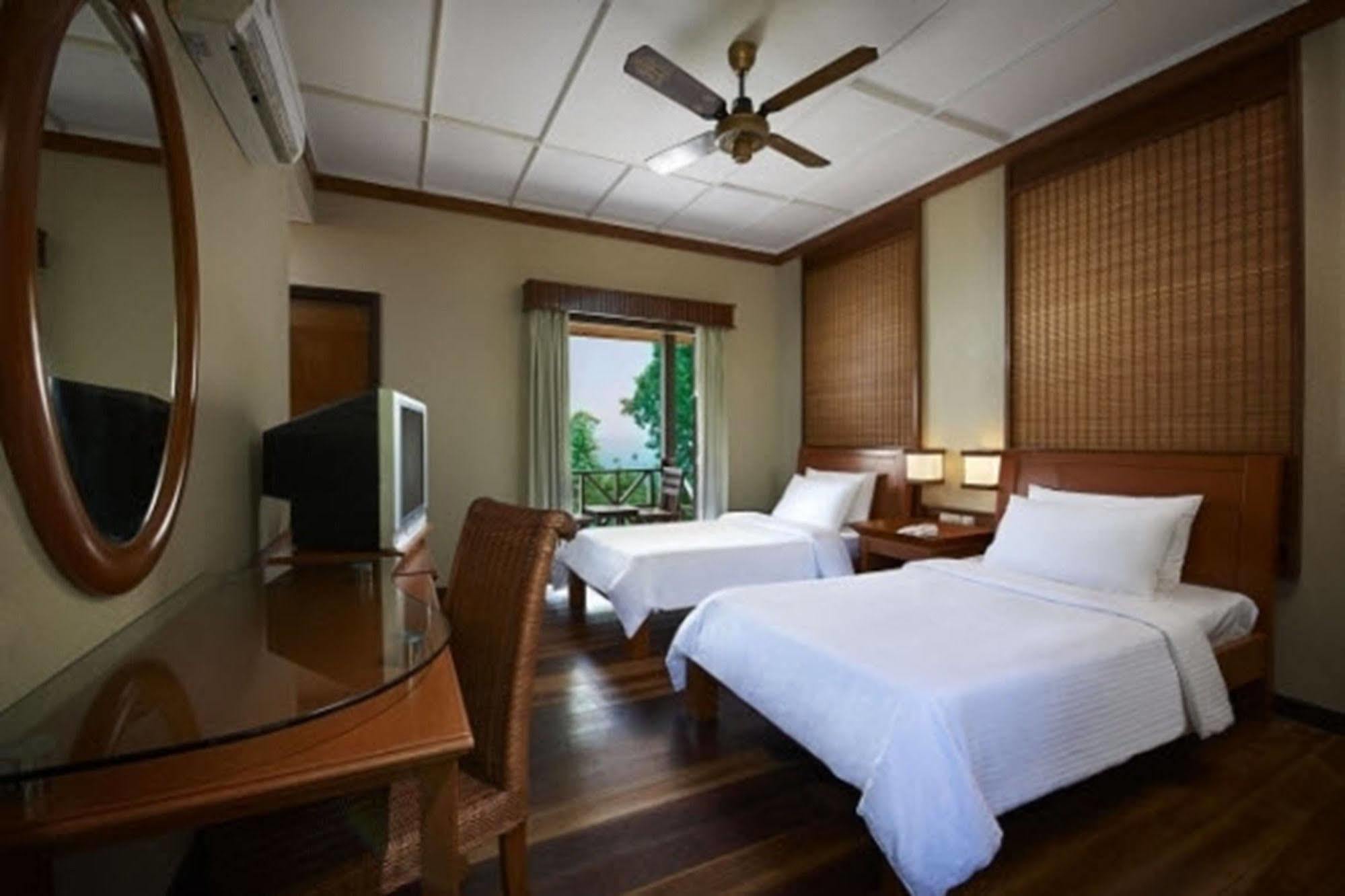 Redang Island Resort Куала-Тренгану Экстерьер фото
